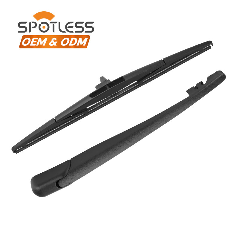 Toyota Sequoia Tam Fit Arka Araba Bıçağı